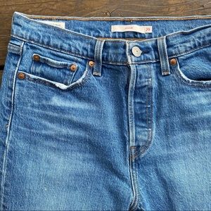 Levi’s premium denim icon wedgie modern skinny tapered distressed